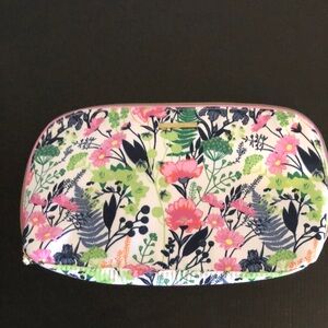 Kestrel Medium Clutch Makeup Bag